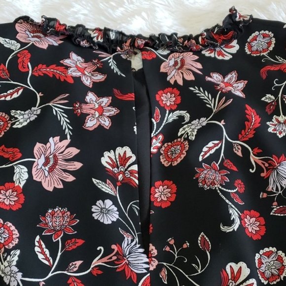 Banana Republic Dress Long Sleeved Black Floral Midi Length Size 8 - Picture 8 of 11